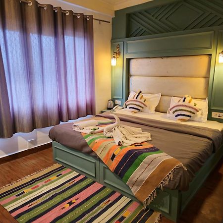 Hotel The Mussoorie International Екстериор снимка