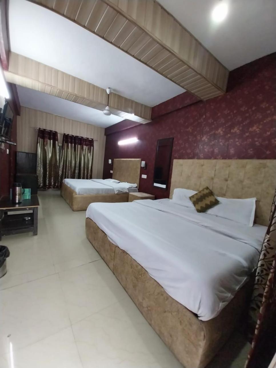 Hotel The Mussoorie International Екстериор снимка