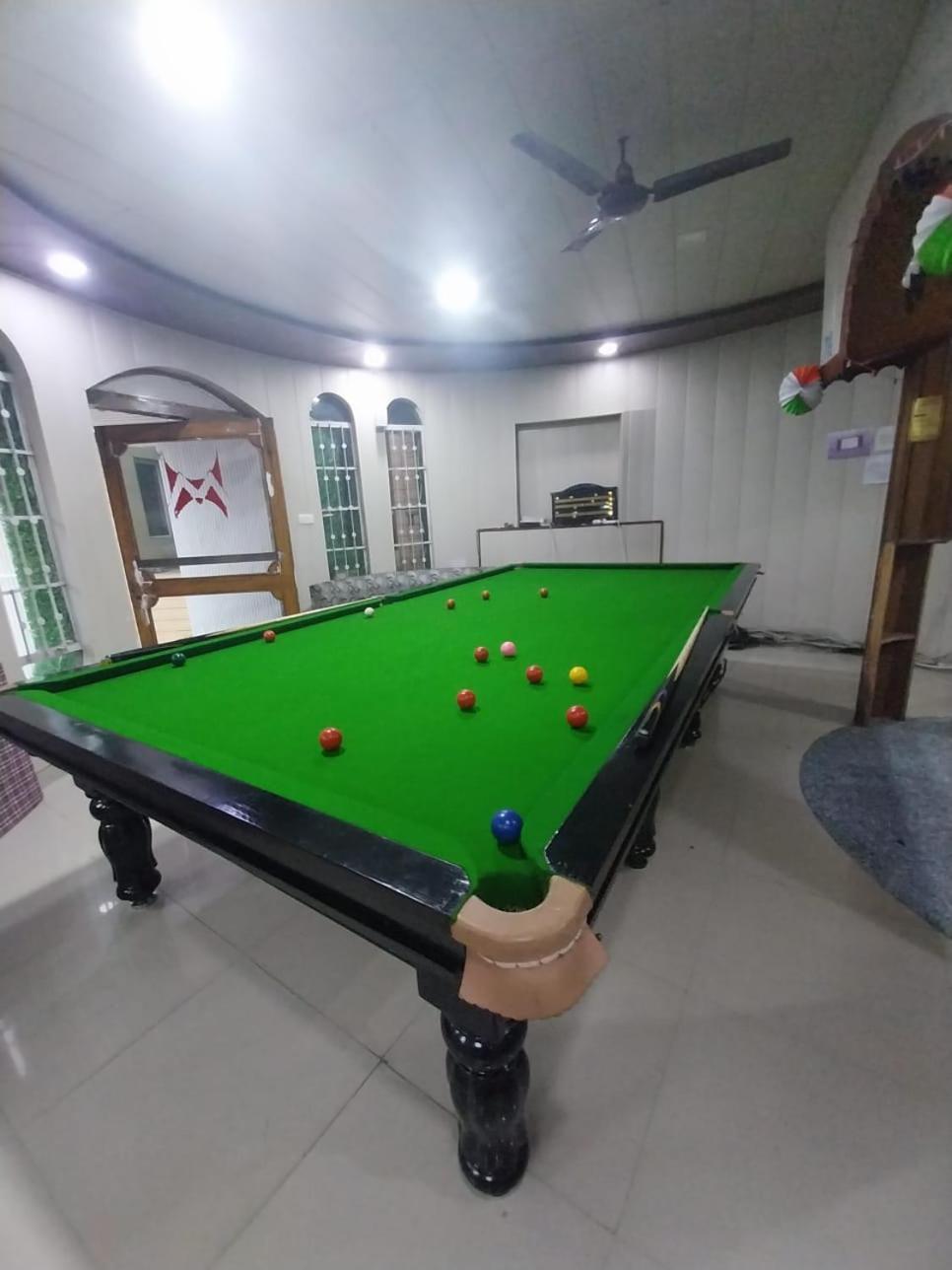 Hotel The Mussoorie International Екстериор снимка